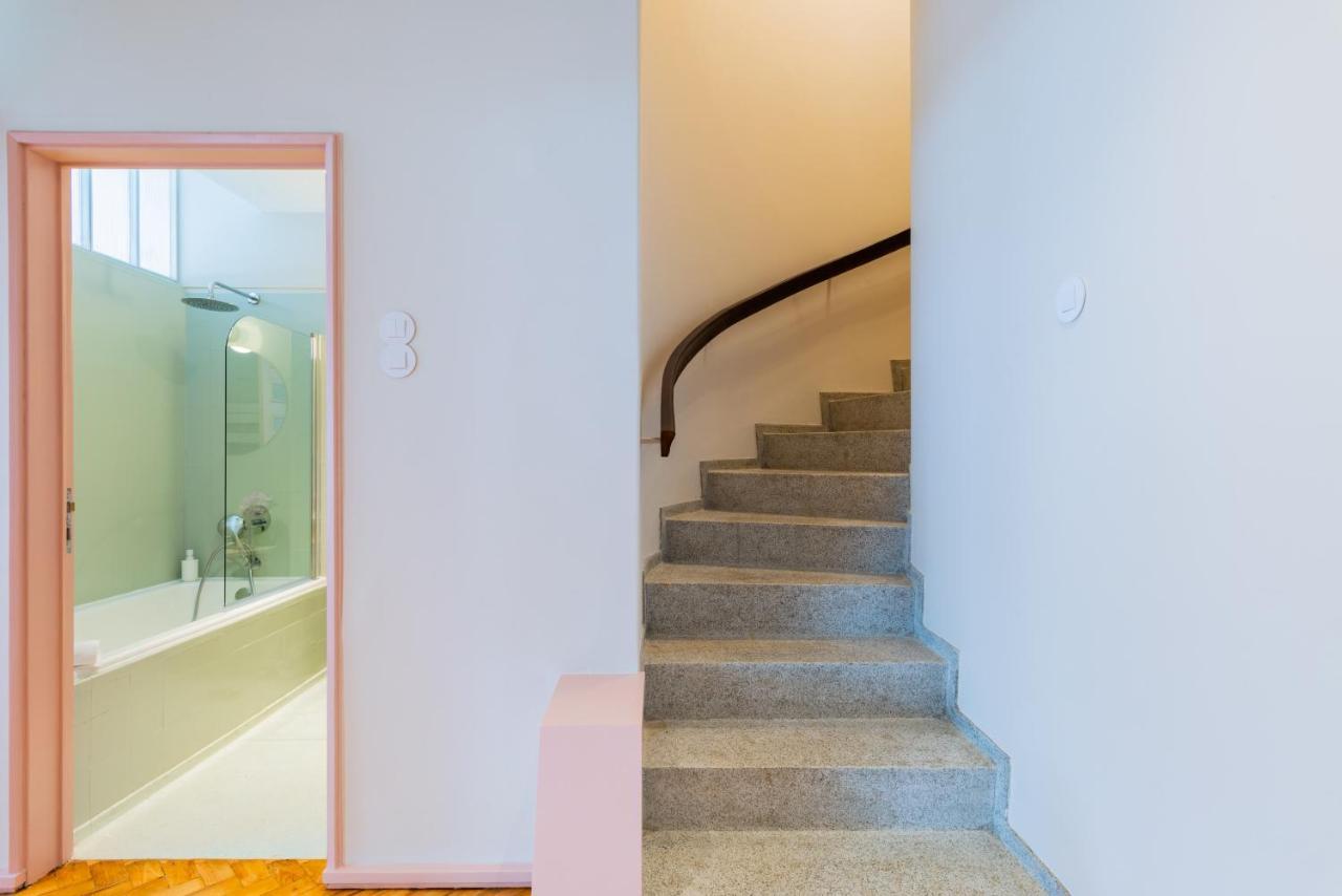 Amazing Duplex - Mid Century Experience & Parking Διαμέρισμα Πόρτο Εξωτερικό φωτογραφία